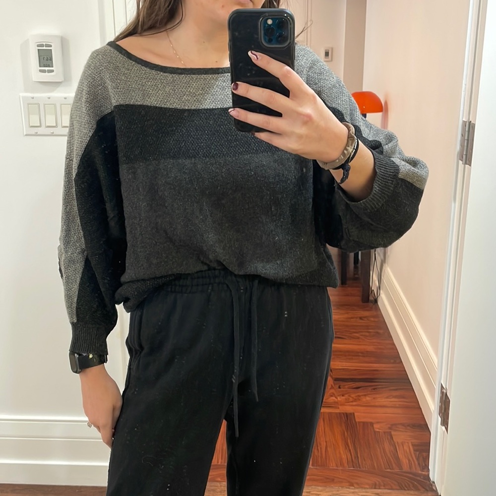 Oversized Joie sweater size small